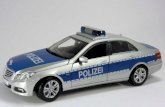 Modellini auto police 1